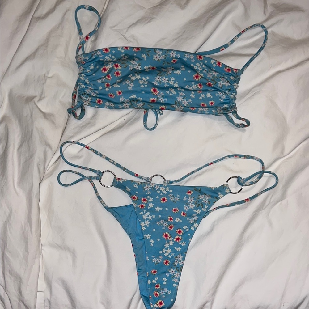 Frankie’s Bikini Set